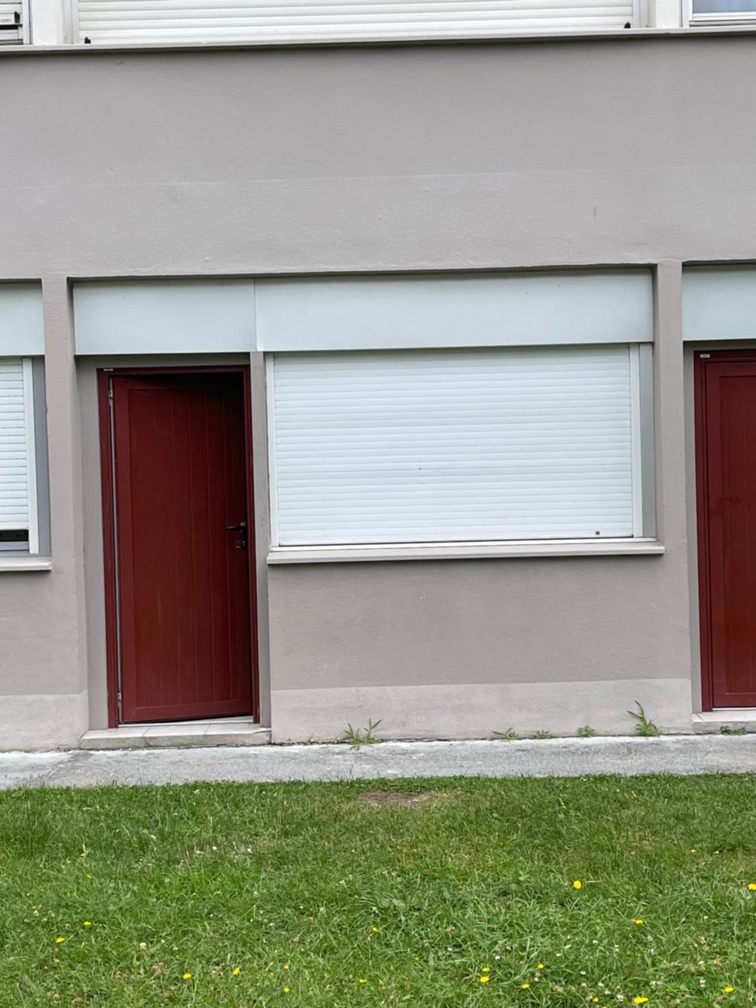 Appartement Ou Studio En Hyper Centre, Pour La Plage Et La Rue Pietonne Il Suffit De Traverser La Rue , Voir La Photo Principale Andernos-les-Bains Eksteriør bilde